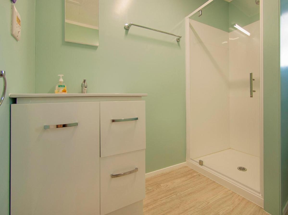 Coro Beach Haven - Hahei Holiday Home エクステリア 写真